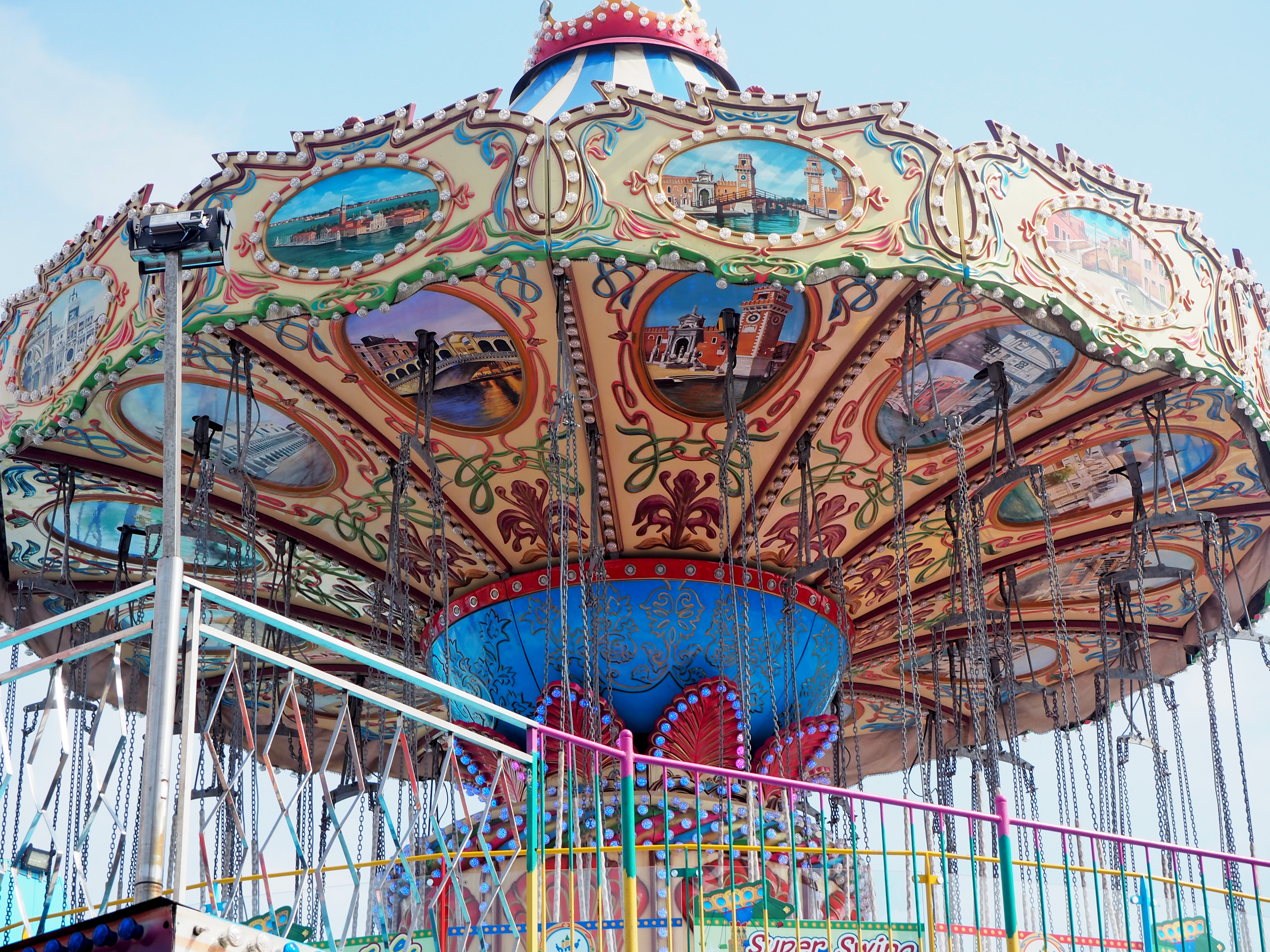 OLYMPUS DIGITAL CAMERA