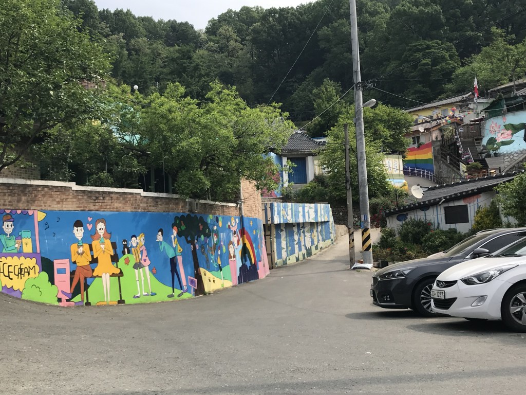 jaman mural village