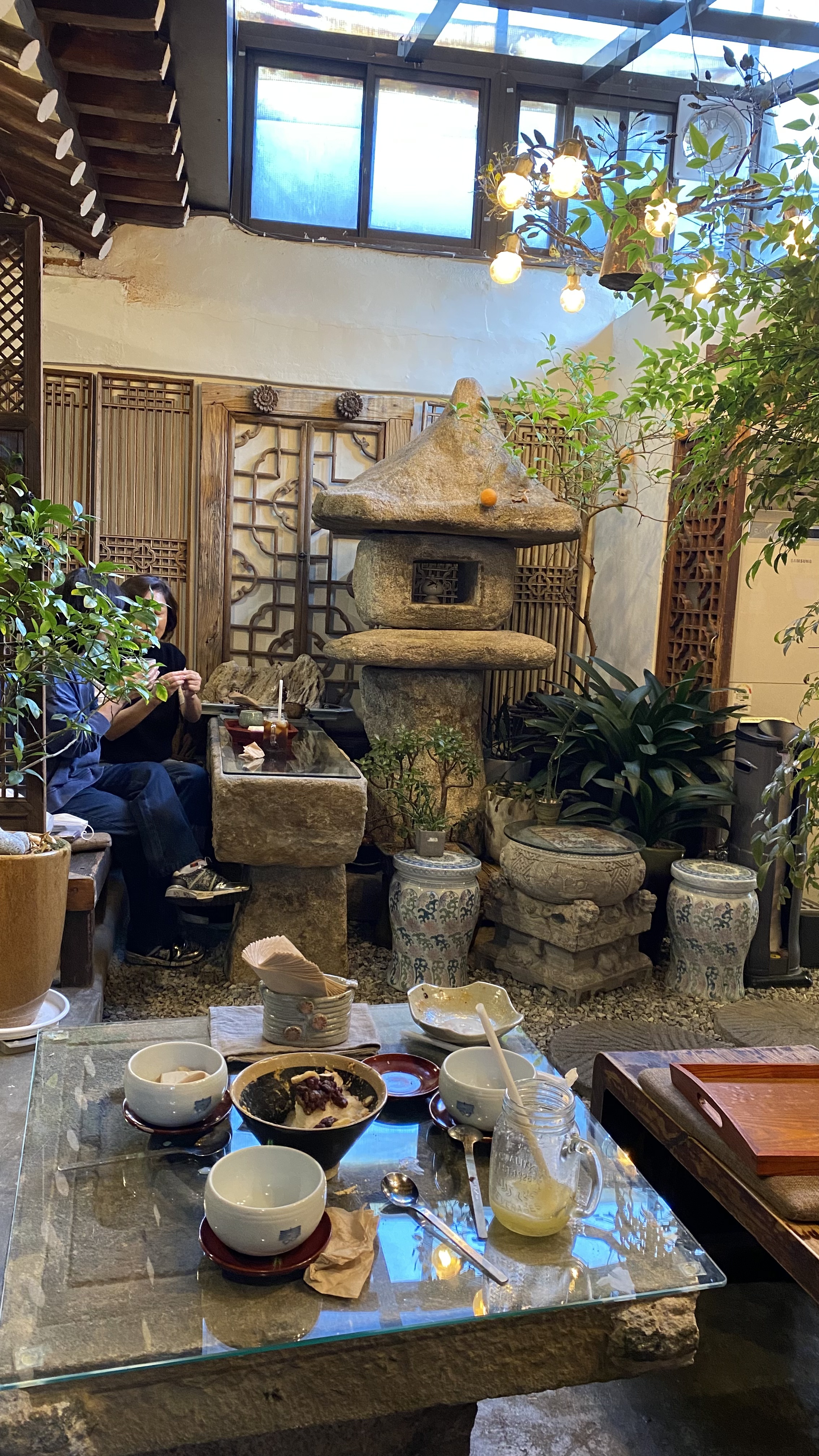Teahouse Shin Old Teahouse: quaint teahouse hidden in Insadong - Tofu V Travels