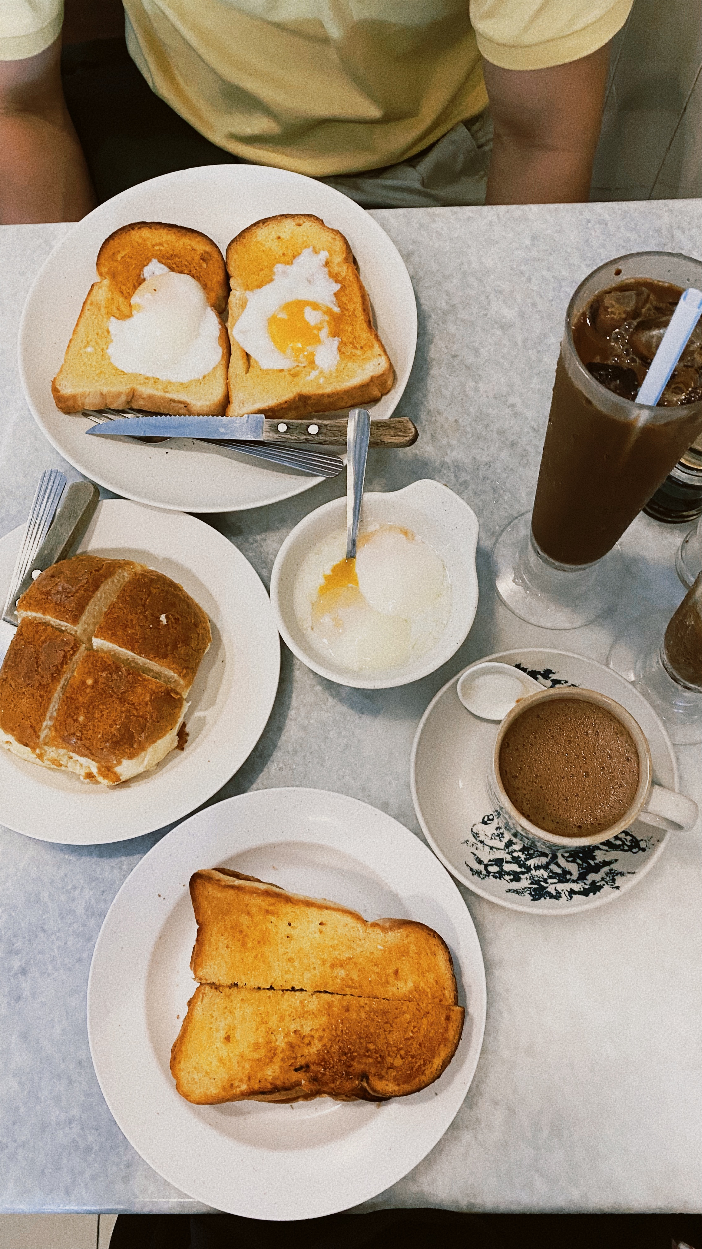 OO White Coffee Cafe 噢噢白咖啡屋: delicious breakfast in Penang