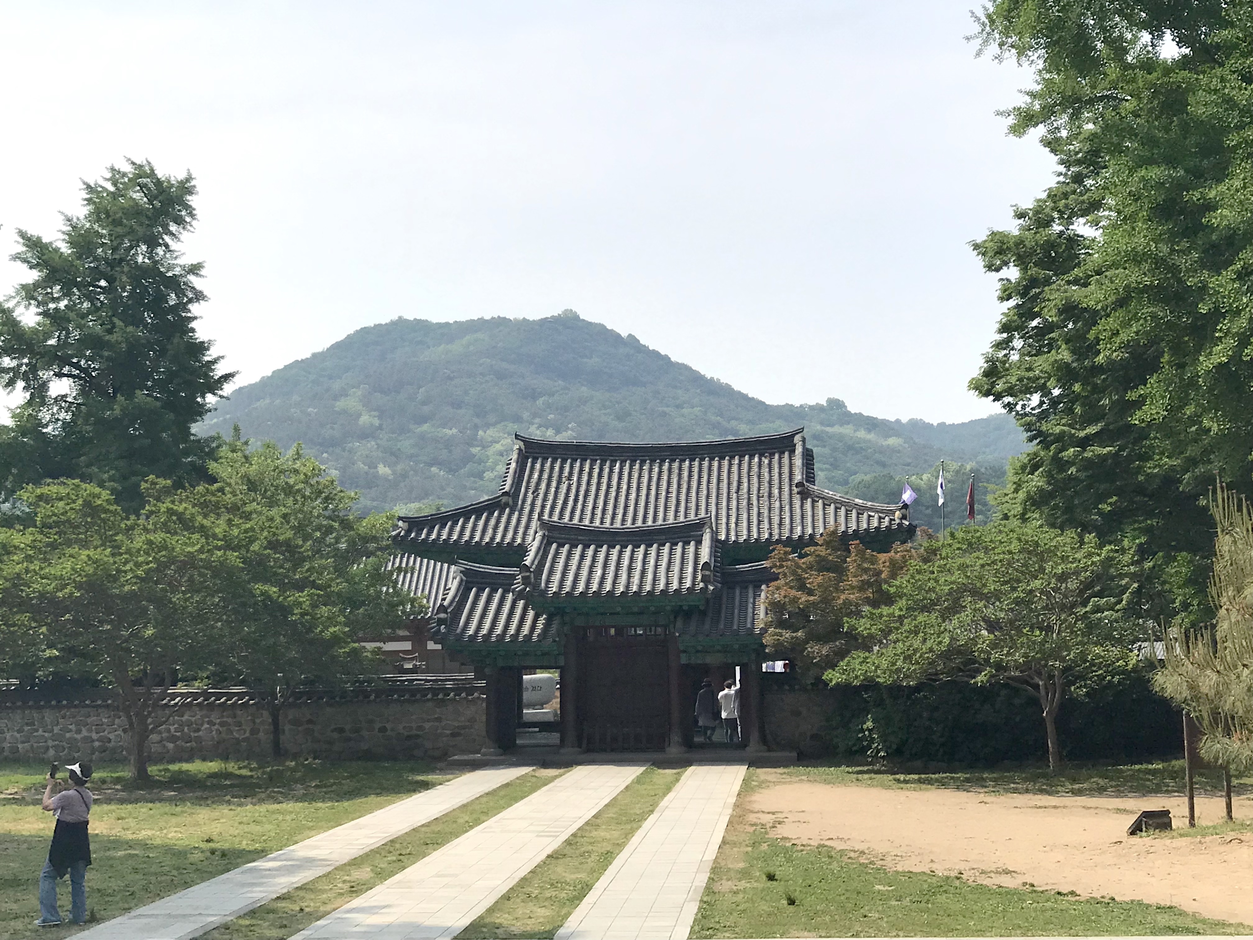 Jeonjuhyanggyo Local Confucian School: popular historical filming site