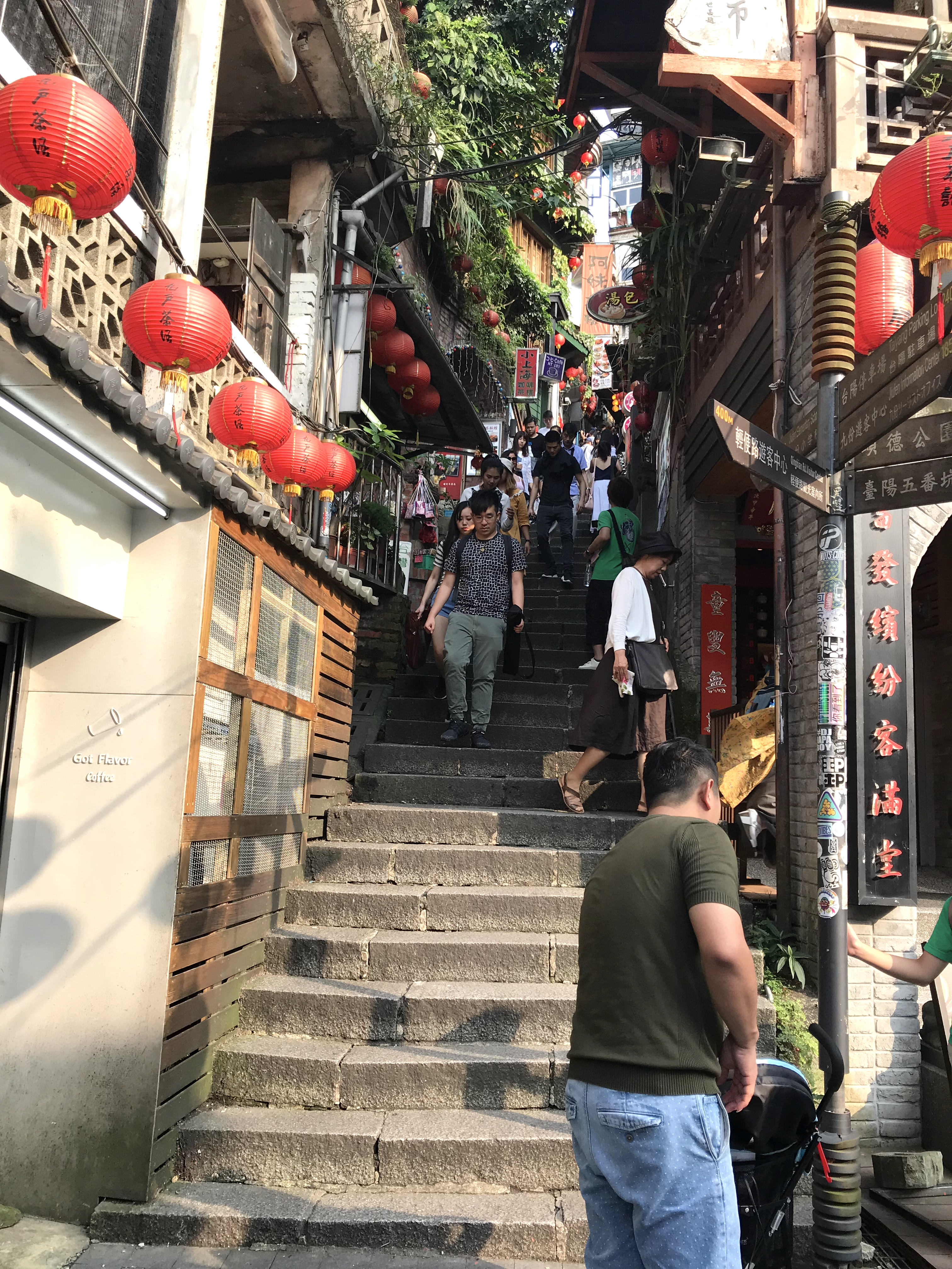 Best things to do on a day trip in Jiufen Old Street (tried & tested!)