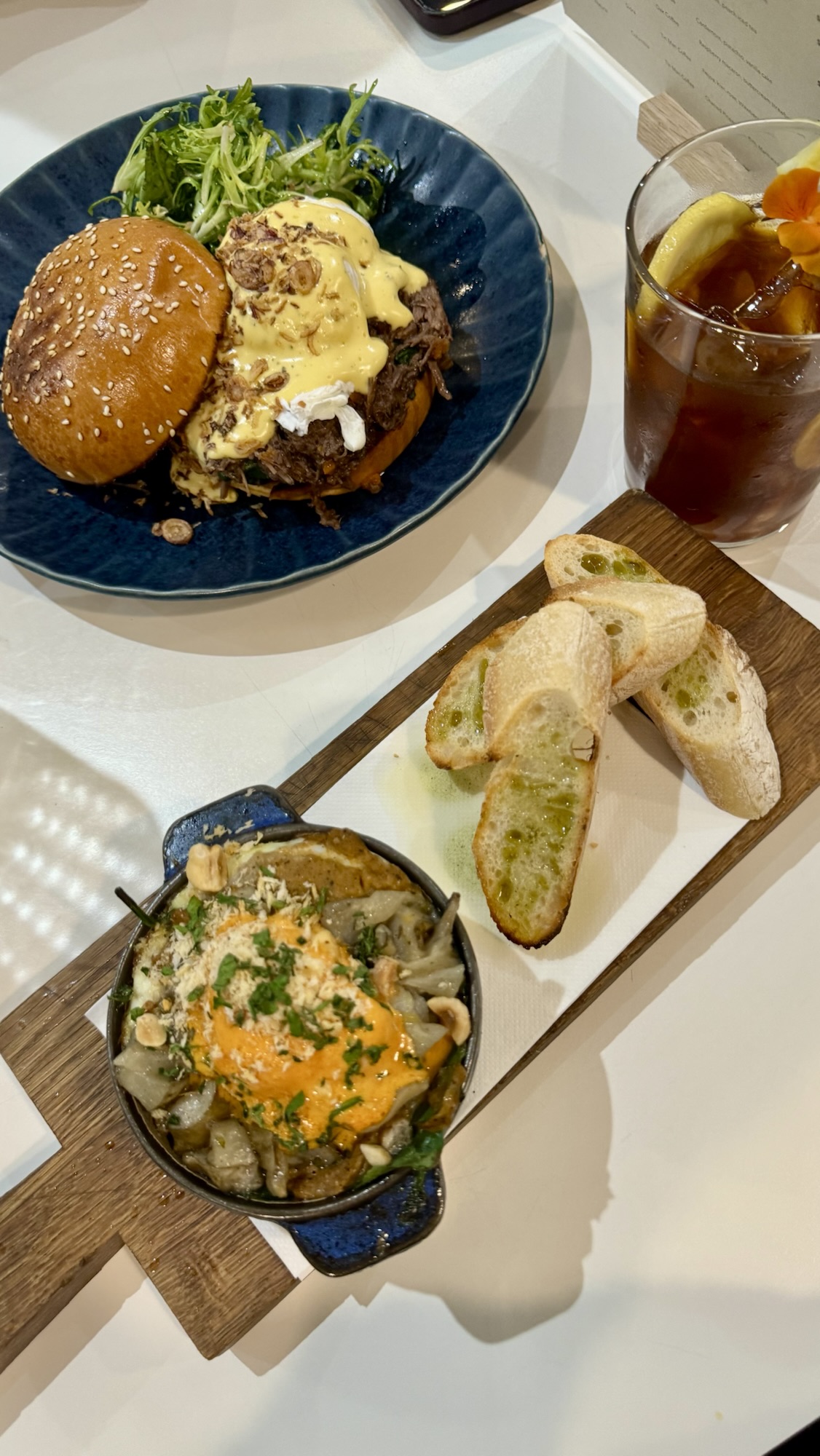 Hardware Société: Melbourne’s OG laneway brunch spot