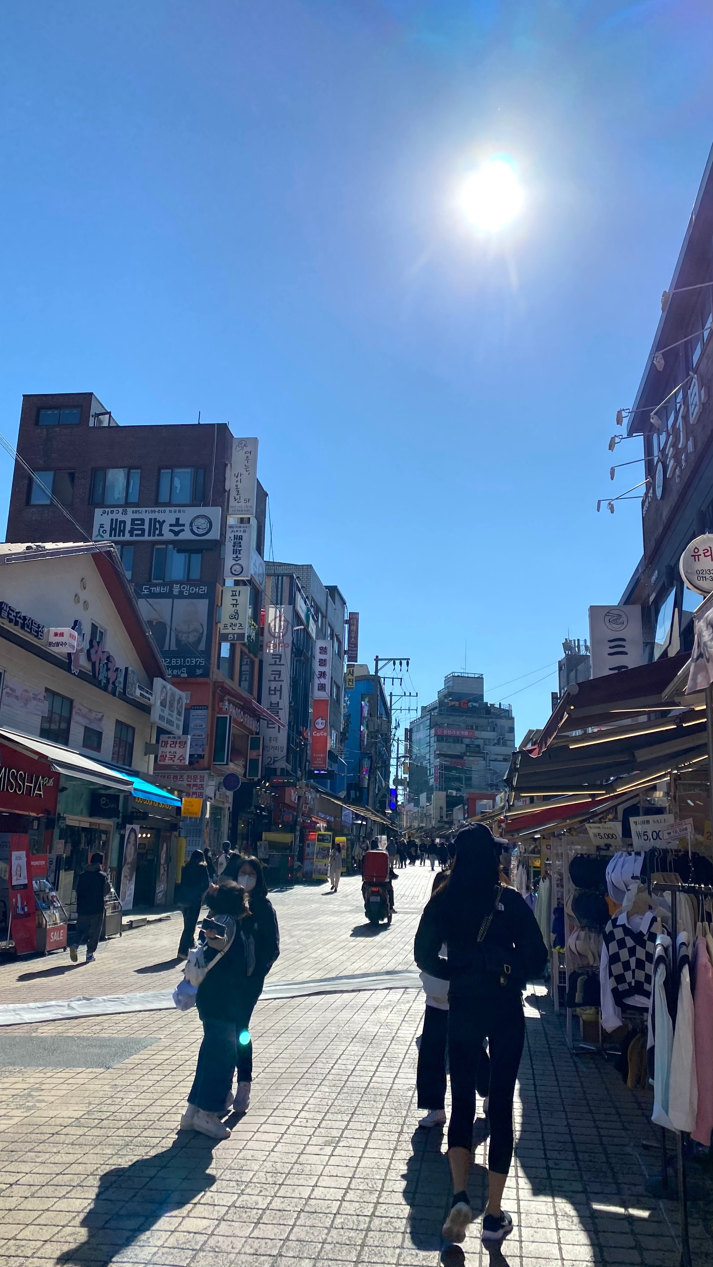 My best tips for traveling on a budget in Korea
