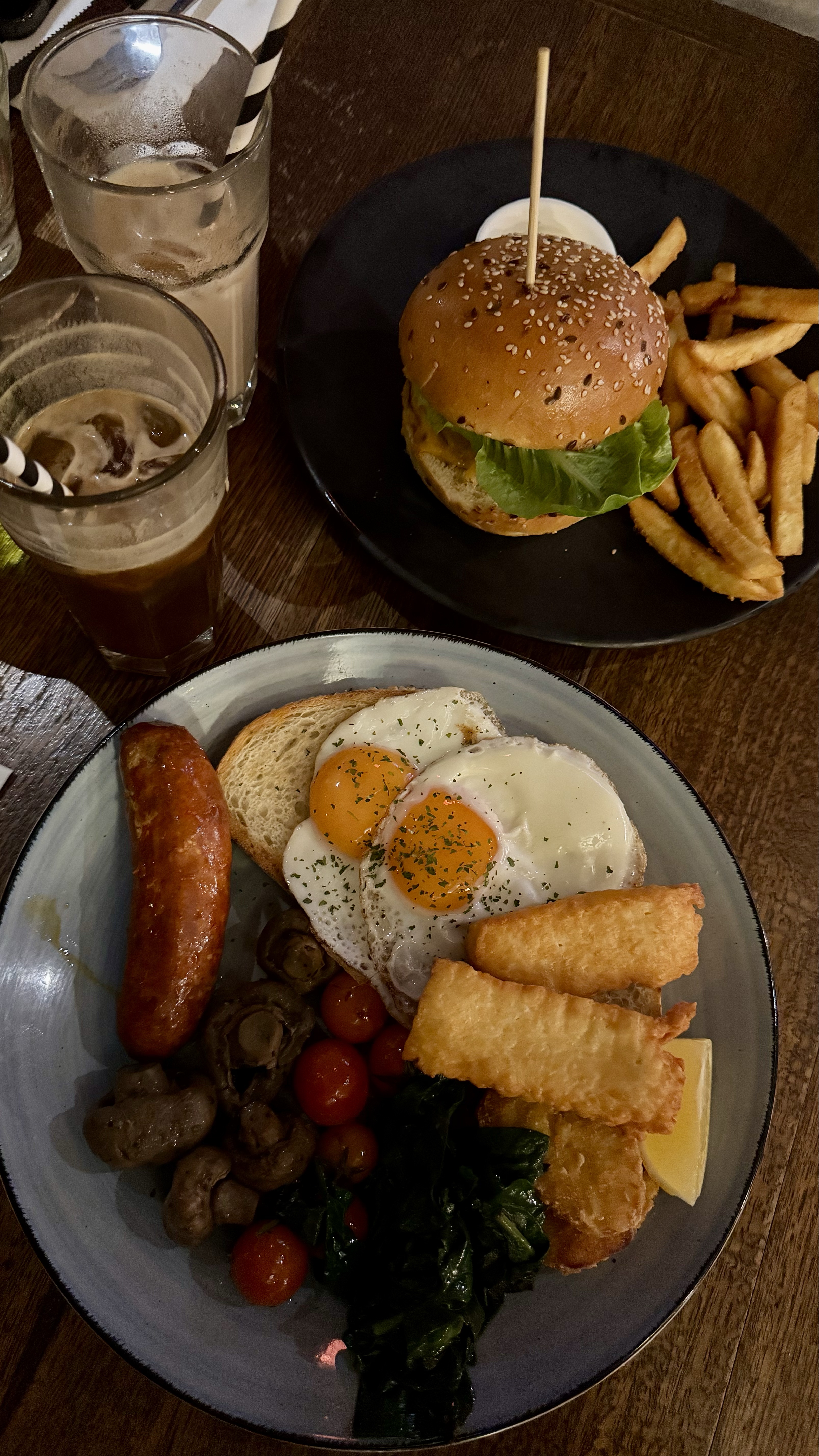 Krimper Cafe: extremely popular cafe in Melbourne with delicious fare