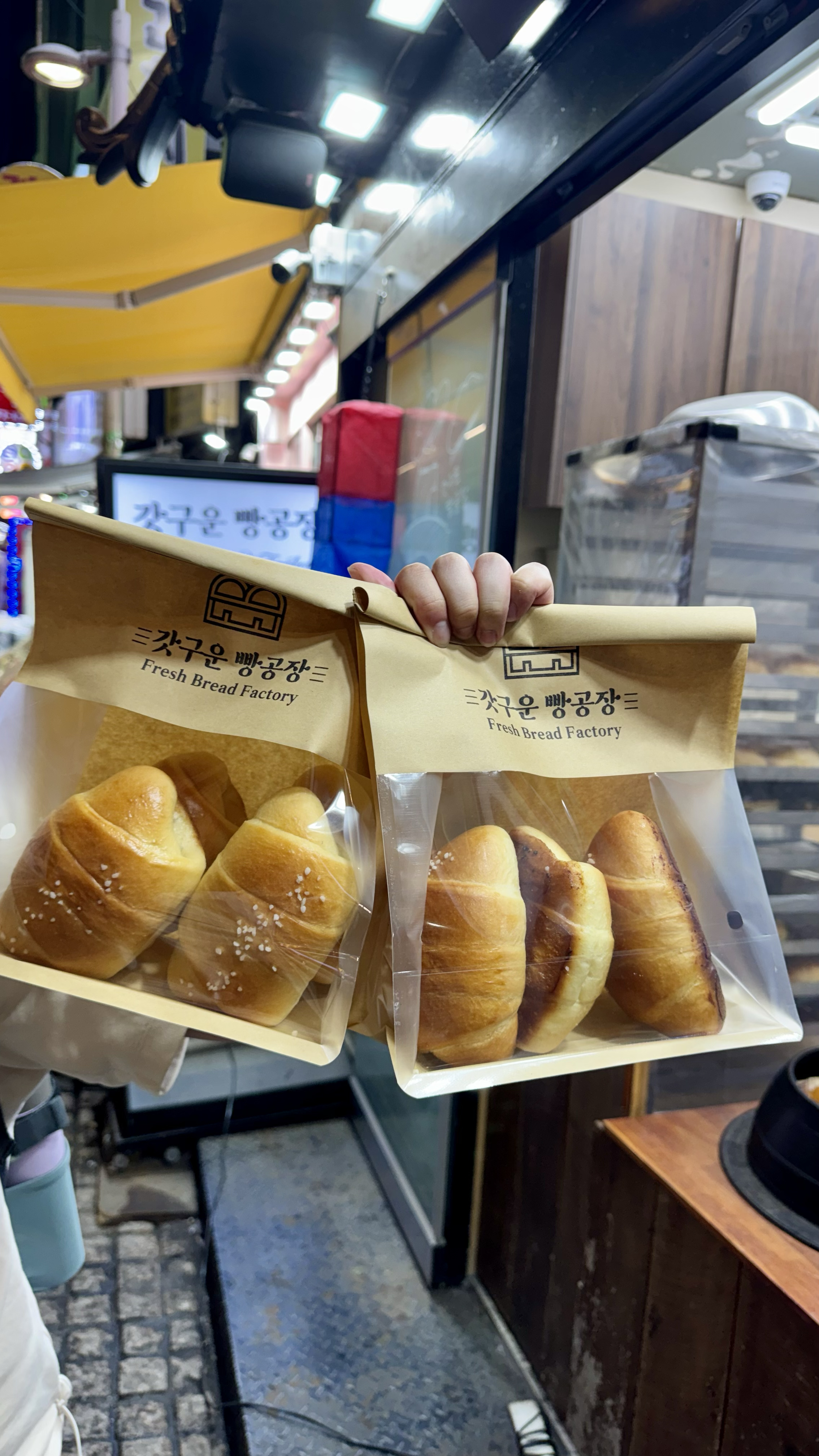 Fresh Bread Factory: buttery salt bread in Myeongdong